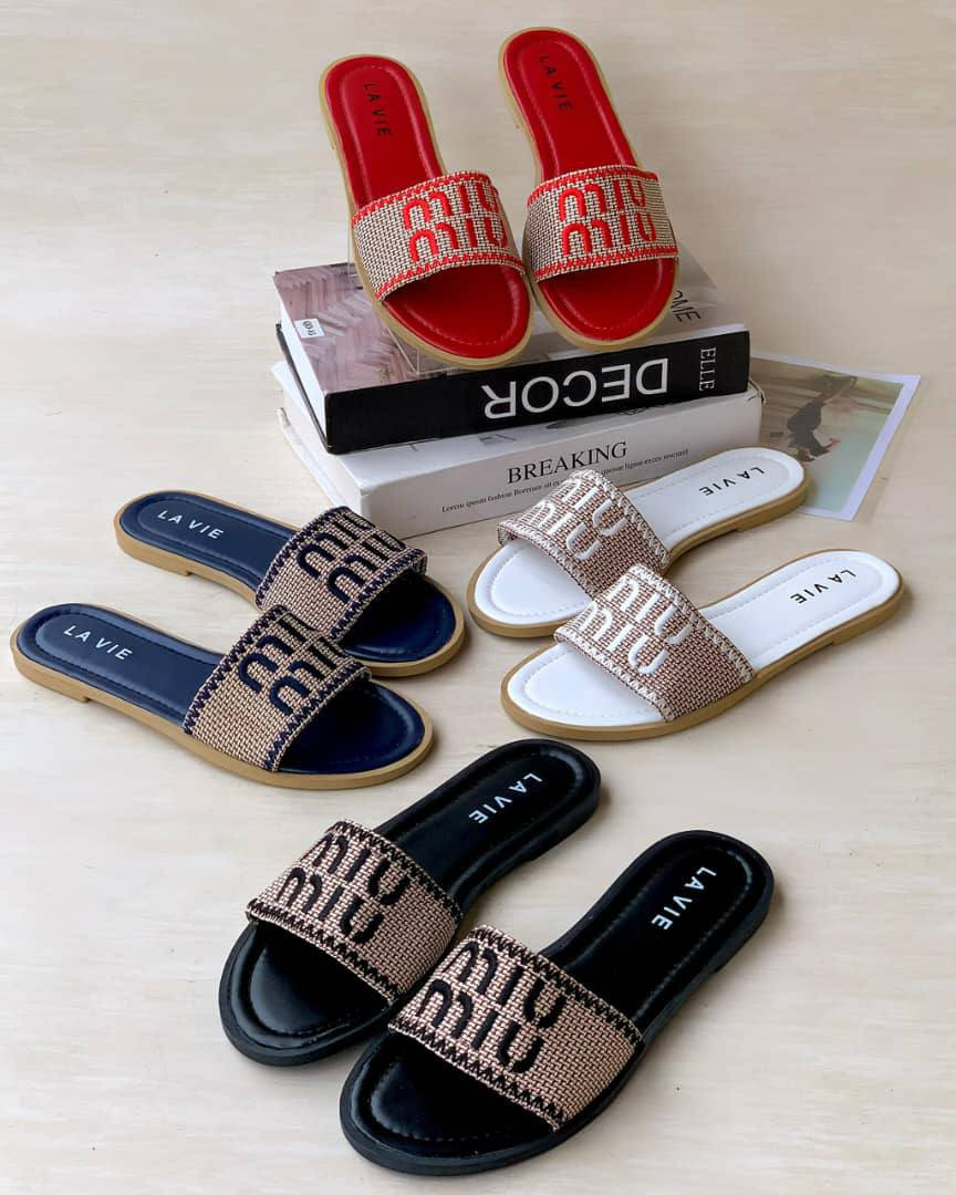 Luxury Woven Flat Slides – La Vie Edition